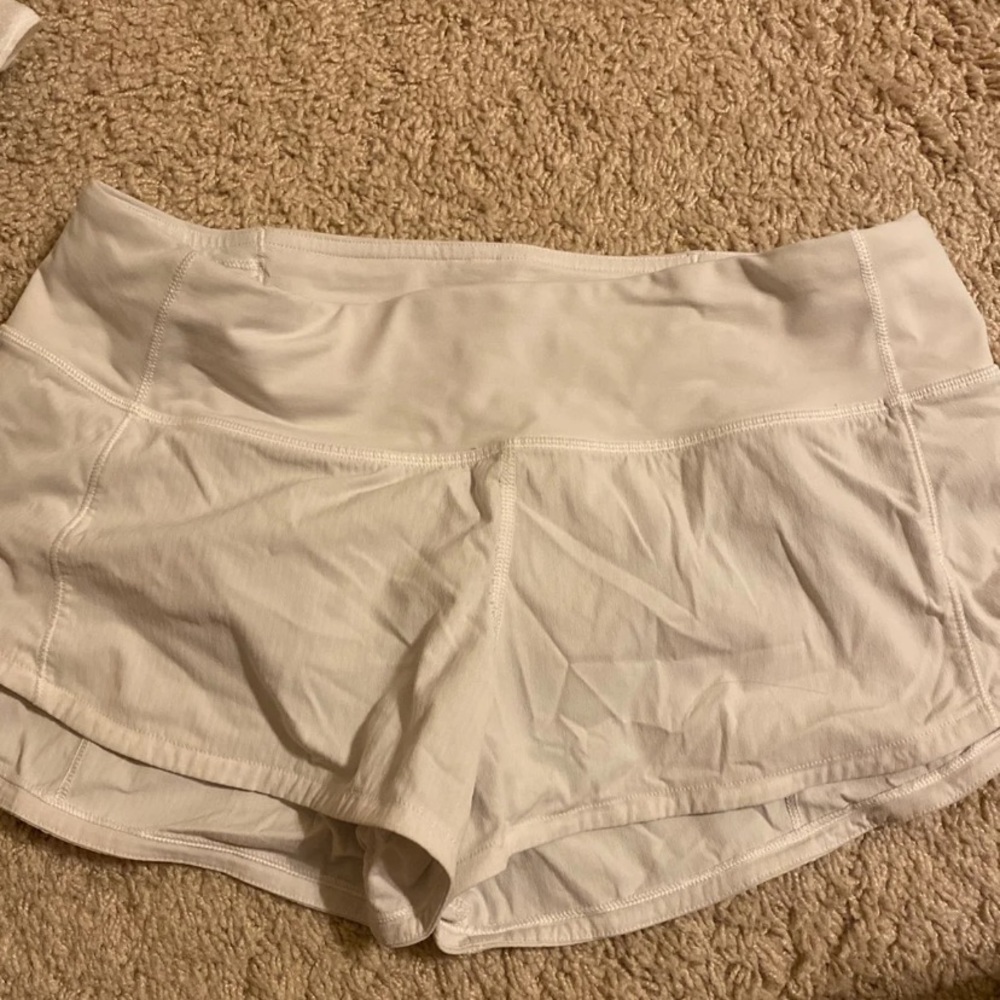 Lululemon Speed Up shorts